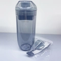 Shaker de sport gris fumé translucide avec logo CASNO et dragonne de transport - Type AS (Corde sans logo) / Gris fumé