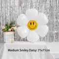 Medium size 71cm daisy flower foil balloon with smiley face for birthday party decor - Medium Smiley Sunflower