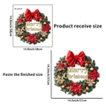 Details der Weihnachtsfranzmaße mit roter Schleife und Merry Christmas Schild - Rotgoldener Weihnachtskranz / 38x38cm