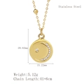Collar de acero inoxidable dorado con colgante de luna y estrella y medidas visuales - Dorado