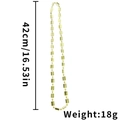 Détail macro du collier de perles dorées avec longueur 42cm et poids 18g indiqués - Collier avec Pendentif Carré / Doré