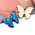 DIY Schmetterlingsanhänger aus blauem Emaille und Gold-Finish für die Schmuckherstellung - Blauer Bedruckter Schmetterling (21x15 mm)