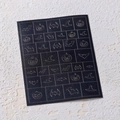 Stencil per unghie dorati a tema Halloween con motivi di zucche, pipistrelli e cappelli - Stile Zucca e Pipistrello di Halloween (LS-035)