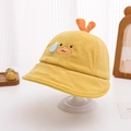 Dettaglio cappello alla pescatora giallo in velluto a coste con ricamo a forma di papera - 50-52cm (2-4 anni) / Giallo
