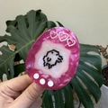 Pince à cheveux en acétate rose marbré avec motif console de jeu rétro et cœurs - Œuf de Jeu Rose