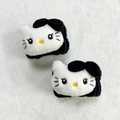 Polsini in peluche a forma di gatto nei colori bianco e nero per lavare il viso comodamente - Polsini Hello Kitty Neri (1 Paio)