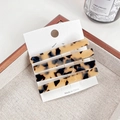 Set of 4 leopard print acetate hair clips in classic tortoise shell finish on a white card - 4 Pcs/Card (6CM) / Beige Tortoise Shell