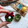 Handmade green plush Christmas wreath brooch with red velvet bow and golden beads - Small Thick Wreath Ring Brooch / Approx 3.5cm