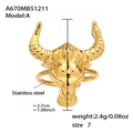 Vista dettagliata dell'anello a testa di toro oro, altezza 2,7 cm e peso acciaio 2,4 g - Taglia US 7 (Regolabile) / Oro-Testa di Toro Teschio Rilievo