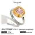 Anillo minimalista de acero con cristal cuadrado rosa y engaste en tono dorado - Anillo de Strass Cuadrado Rosa (JDR0302014-PS-PK-7-DUP)