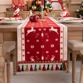 Camino de mesa navideño con patrones de renos y copos y flecos festivos - 35x300cm / Base roja doble ciervo con borlas