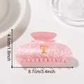 Pinza para el cabello de acrílico rosa con letra T y efecto mármol 8,7 cm - Pinza de Pelo Rosa Mármol Letra T