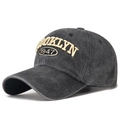 Cappellino da baseball vintage in cotone lavato grigio scuro con ricamo Brooklyn 1947 - Regolabile / Nero