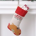 Calza natalizia in tela con ricamo a forma di renna e scritta Merry Christmas - Renna sdraiata