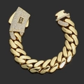 Detalle de pulsera hip hop de eslabones cubanos dorados con cierre de letra S y diamantes - Ancho 20mm / Longitud 8.5 Pulgadas / Dorado