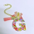 Letter G keychain charm with resin heart glitter and pink butterfly for Stanley cup - Letter G