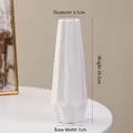 Modern white geometric ceramic vase with matte finish 20.5cm height for home decor - Siling (21cm)