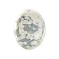 Pierre de souci ovale en cristal poli, vert-gris translucide avec inclusions - Jade de Bon Augure / 45*35*8mm