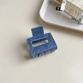 Pinza para el pelo cuadrada de acetato azul con textura denim para estilo moderno - Cuadrado Pequeño Mezclilla Claro
