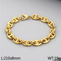 Vista macro del bracciale a maglia ancora dorata da 8mm che mostra lunghezza e metallo lucido - 8mm / Oro
