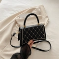 Sac à main noir matelassé avec poignée tressée et bandoulière longue amovible - Noir