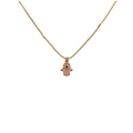 Goldene Hamsa-Hand-Halskette mit rosa-orangefarbenem Emaille und schwarzem Auge-Detail - Rosa Orange