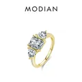 Luxuriöser S925 Sterlingsilber Ring in Gold mit einem strahlenden quadratischen CZ-Stein - US-Größe 5 / Gold