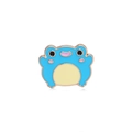 Süße Cartoon Frosch Emaille-Anstecknadel in Blau mit Goldrand auf weißem Hintergrund - C1893-2 Blauer Cartoon Frosch