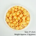 Realistisches künstliches Popcorn-Modell für Requisiten, gelbe Farbe, 2x1.5cm Größe - Kugelförmiges Popcorn – Ein Einfaches
