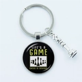 Schach-Schlüsselanhänger mit Life's a Game Slogan und Metall-König-Anhänger - Das Leben ist ein Spiel