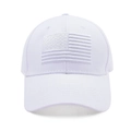 Dettaglio del cappellino da baseball in cotone bianco con ricamo 3D bandiera USA - Bianco