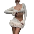 Conjunto blanco crema de dos piezas con top corto de manga larga y minifalda con volantes - S / Blanco Roto