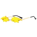 Lunettes de soleil sans monture jaunes en forme de chauve-souris avec monture dorée - Monture Dorée Verres Jaunes