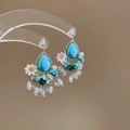Orecchini a goccia in turchese verde con fiori bianchi e nappe di perle su supporto - 1# Silver Earring Post-Oro-Blu