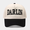 Vintage DARLIN Trucker Cap mit cremefarbener Krone und schwarzem Schirm im Retro-Stil - Verstellbar / Schwarz