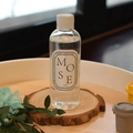 MOSE 100ml Reed Diffuser with preserved flowers and eucalyptus on a wooden base - Rose Refill