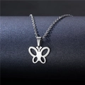 Collana con ciondolo a farfalla in acciaio inossidabile con catena a O moderna - Farfalla