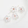 Detalle de cuentas de flores de vidrio transparente con centro rojo para joyas DIY - Flor Grande (1#) / 1 Pieza / Blanco Claro