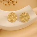 Vintage style round earrings with golden hammered texture and irregular artistic finish - E6204-28-Round Texture