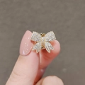 Broche nœud papillon sertie de zircons étincelants avec une finition dorée élégante - Style Nœud (9#)