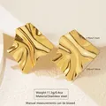 Golden square earrings with wavy texture made of premium durable stainless steel - Stainless Steel Wave Square Hoop