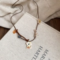 Collier avec pendentif agneau blanc et cordon marron au style estival mignon - Résine Fleur Émail Chien (13#)