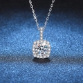 Collar de plata S925 con colgante de halo cuadrado y piedra de moissanita de 1 quilate - Plata 925 / Estilo Moissanita de 1 Quilate (Plata)