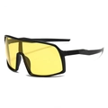 Men's cycling sunglasses with black matte frame and yellow enhanced-light lenses - Black Frame Night Vision Lens