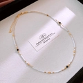 Collana a tre strati di perle bianche, dorate e nere in uno stile vintage francese - 7# Collana-Oro-Bianco-Nero