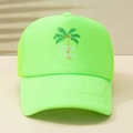 Neon groene trucker pet met palmboom print en Good Vibes tekst voor zomerse zonbescherming - Eén maat / Fluorescerend Groen