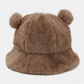 Détail de la texture en fausse fourrure marron et design d'oreilles d'ours sur le chapeau - M (56-58cm) / Kaki