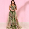 Lange mesh maxi-jurk met bloemenprint en strapless gekruiste bandjes voor de vakantie - S / Groen