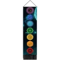 Arazzo verticale dei sette chakra con nappe nere su uno sfondo di cielo stellato cosmico - 32.5x130cm / Stile 2-Simbolo Chakra Cielo Stellato