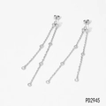 Lange silberne Quastenohrringe mit funkelnden runden Zirkonia in elegantem Tropfendesign - Silber (PD2945)
